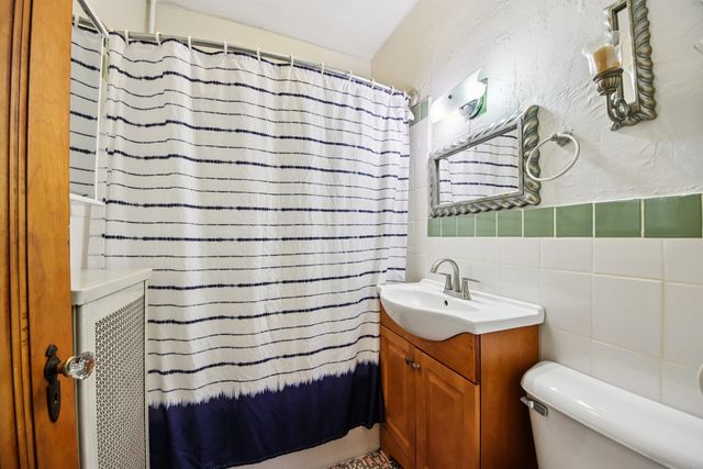 2842 N 74th Court, Elmwood Park, IL 60707