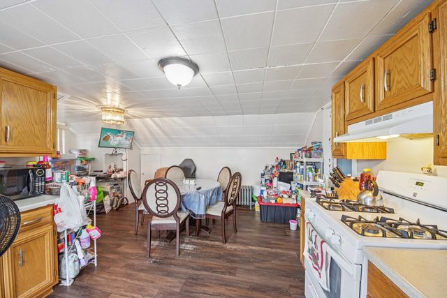 2842 N 74th Court, Elmwood Park, IL 60707