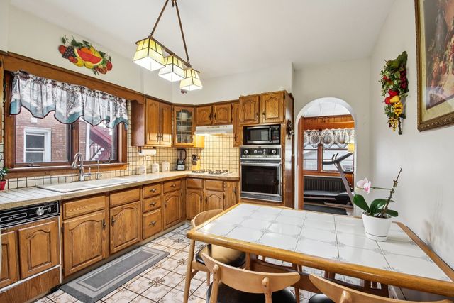 2842 N 74th Court, Elmwood Park, IL 60707