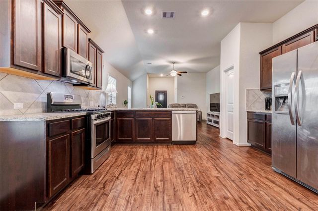 26010 Rosin Lake Lane, Richmond, TX 77406