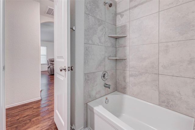 26010 Rosin Lake Lane, Richmond, TX 77406