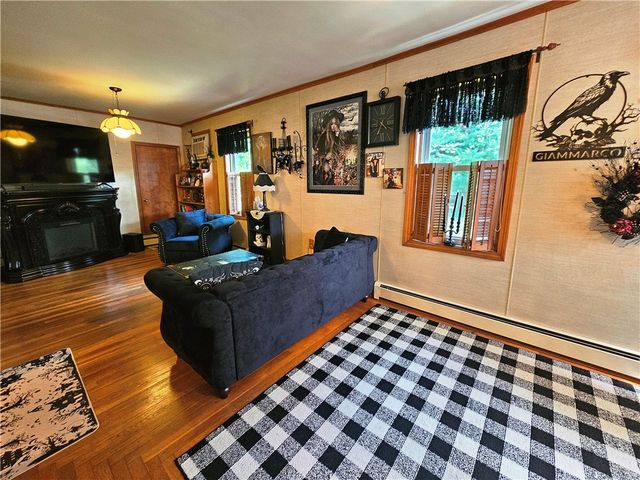 55 Lexington Avenue, North Providence, RI 02904