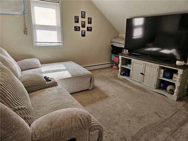 55 Lexington Avenue, North Providence, RI 02904