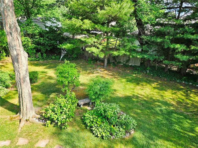 55 Lexington Avenue, North Providence, RI 02904