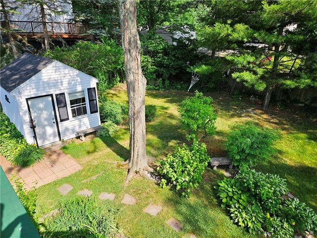 55 Lexington Avenue, North Providence, RI 02904