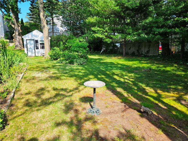 55 Lexington Avenue, North Providence, RI 02904