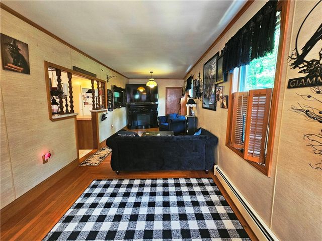 55 Lexington Avenue, North Providence, RI 02904