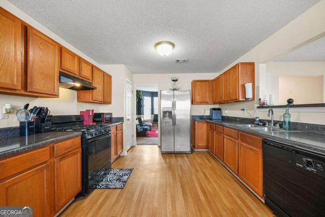 2036 Registry Drive, Hampton, GA 30228