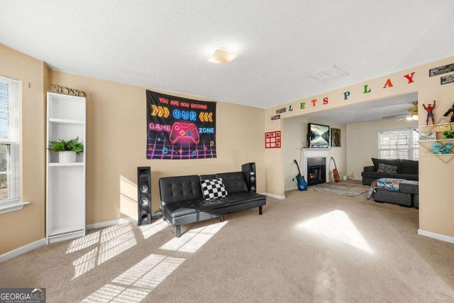 2036 Registry Drive, Hampton, GA 30228