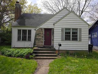 1621 College Street, South Bend, IN 46628