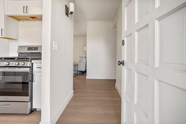 1428 Miami Avenue, Clovis, CA 93611