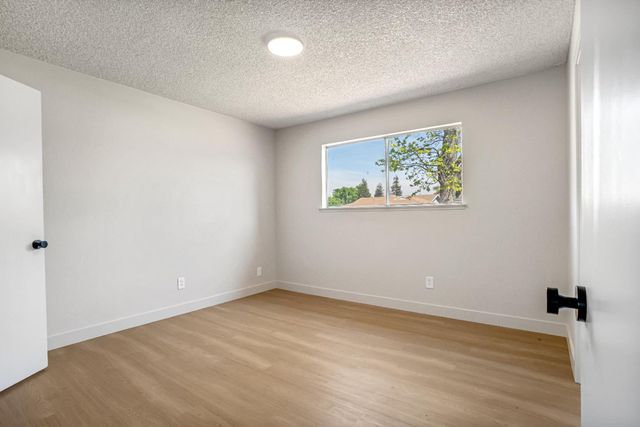 1428 Miami Avenue, Clovis, CA 93611