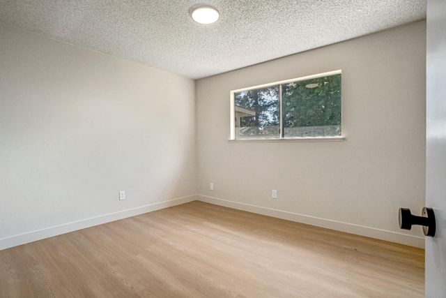 1428 Miami Avenue, Clovis, CA 93611