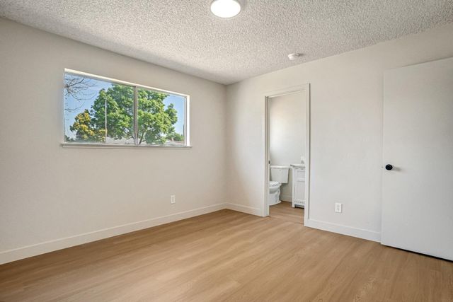 1428 Miami Avenue, Clovis, CA 93611