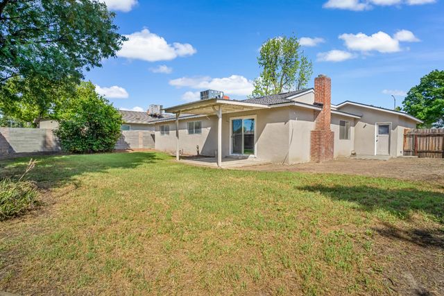 1428 Miami Avenue, Clovis, CA 93611