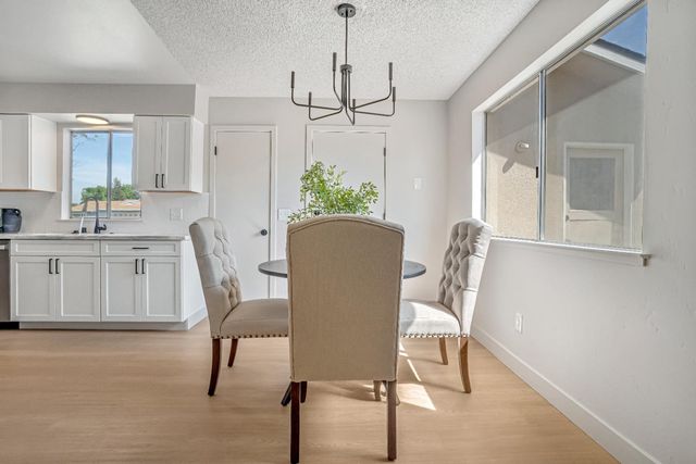 1428 Miami Avenue, Clovis, CA 93611