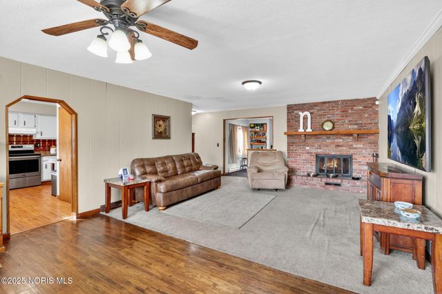 2094 Kelsey Avenue, Toledo, OH 43605