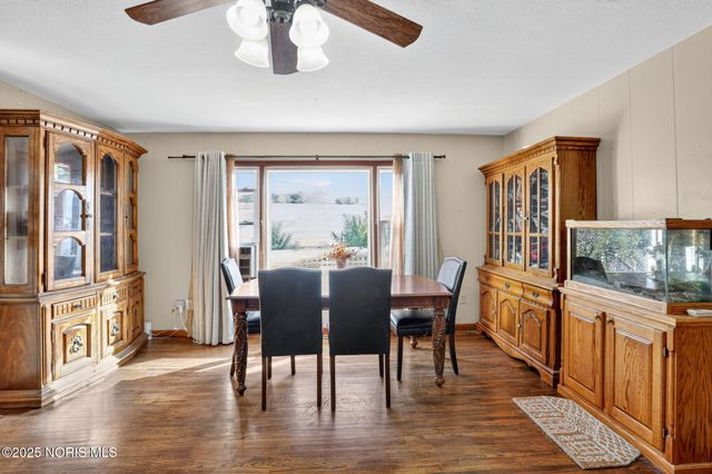 2094 Kelsey Avenue, Toledo, OH 43605