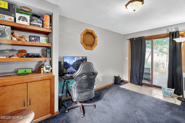 2094 Kelsey Avenue, Toledo, OH 43605