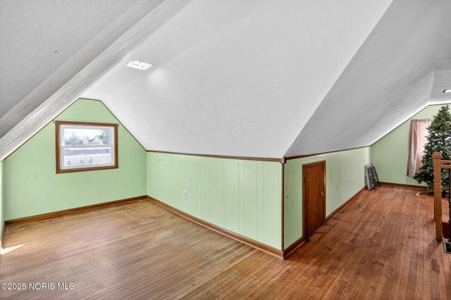 2094 Kelsey Avenue, Toledo, OH 43605