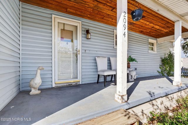 2094 Kelsey Avenue, Toledo, OH 43605