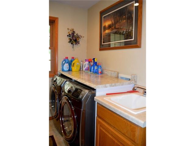 1915 19TH Avenue, Rice Lake, WI 54868