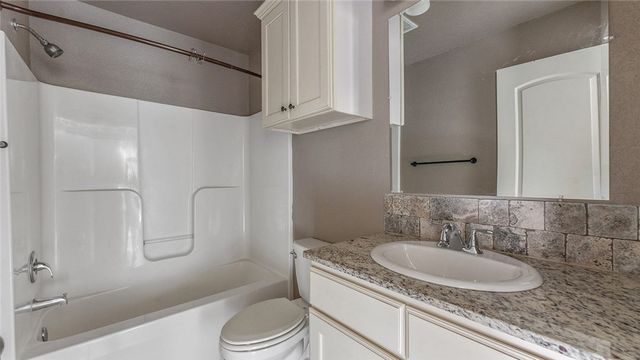 531 Carlson Street, Centerton, AR 72719