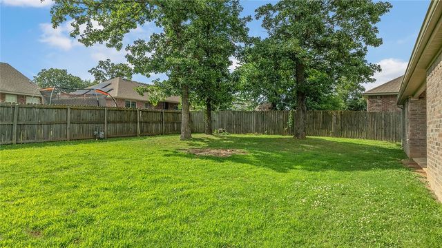 531 Carlson Street, Centerton, AR 72719
