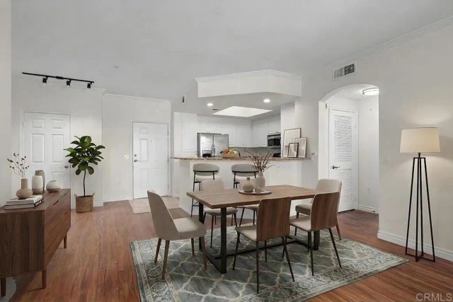 4155 Executive Drive E307, La Jolla, CA 92037