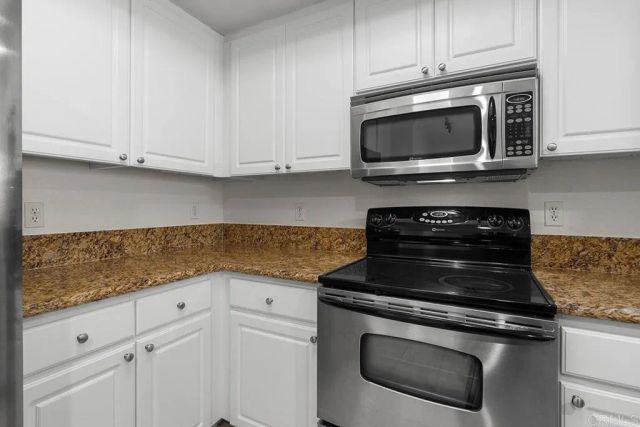 4155 Executive Drive E307, La Jolla, CA 92037