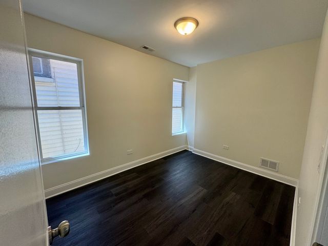 13226 S Burley Avenue, Chicago, IL 60633