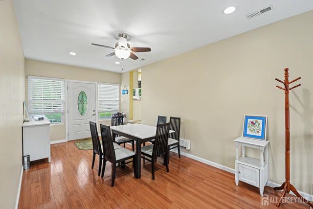 10 Sunset Boulevard, East Brunswick, NJ 08816