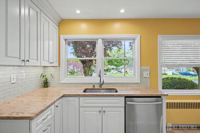 10 Sunset Boulevard, East Brunswick, NJ 08816
