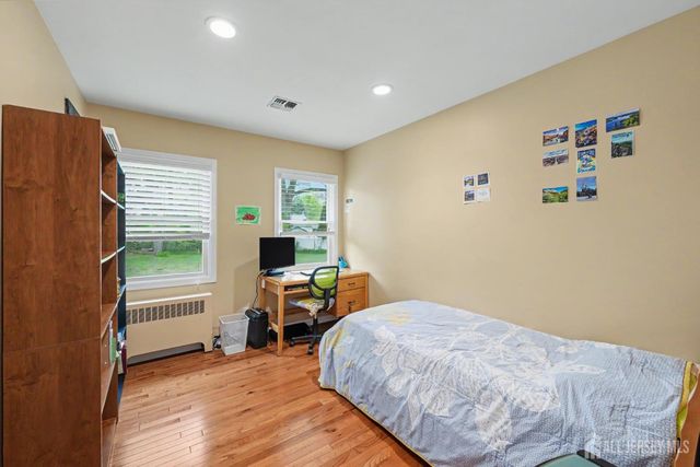 10 Sunset Boulevard, East Brunswick, NJ 08816