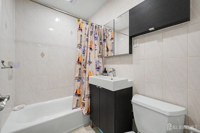 10 Sunset Boulevard, East Brunswick, NJ 08816