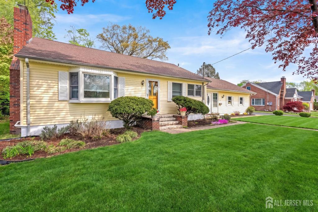 10 Sunset Boulevard, East Brunswick, NJ 08816