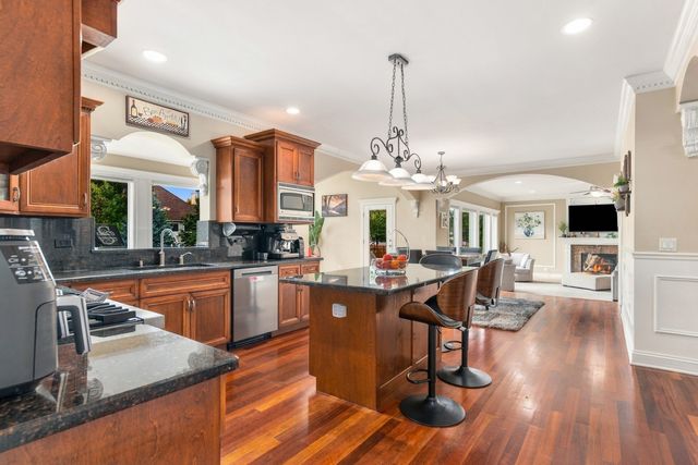 12914 Ridge Wood Lane, Plainfield, IL 60585
