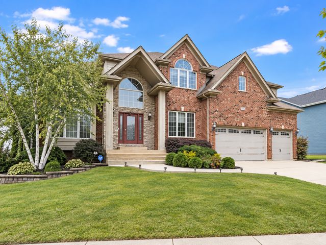 12914 Ridge Wood Lane, Plainfield, IL 60585