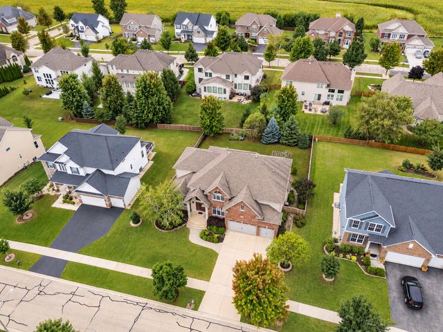 12914 Ridge Wood Lane, Plainfield, IL 60585