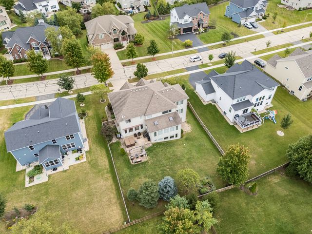 12914 Ridge Wood Lane, Plainfield, IL 60585