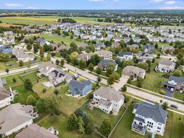 12914 Ridge Wood Lane, Plainfield, IL 60585
