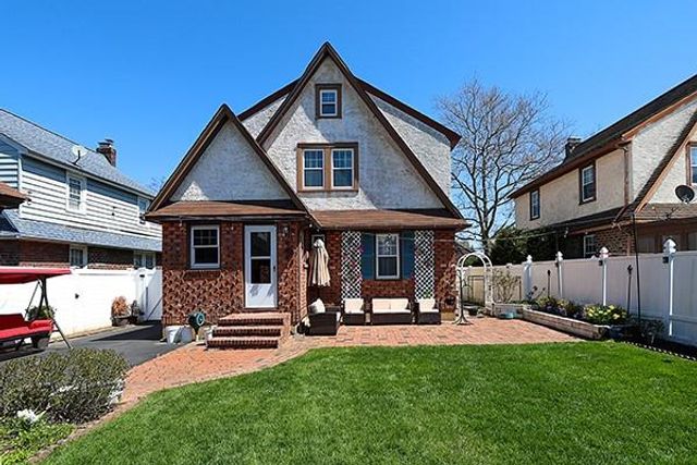 1642 Wales Avenue, Baldwin, NY 11510