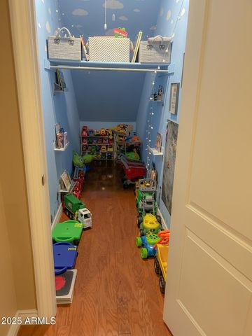 4450 S RIO Drive, Chandler, AZ 85249