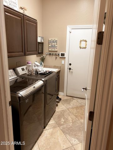 4450 S RIO Drive, Chandler, AZ 85249