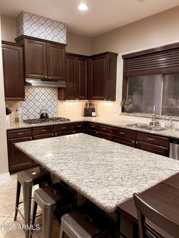 4450 S RIO Drive, Chandler, AZ 85249