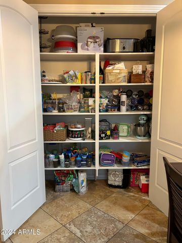 4450 S RIO Drive, Chandler, AZ 85249