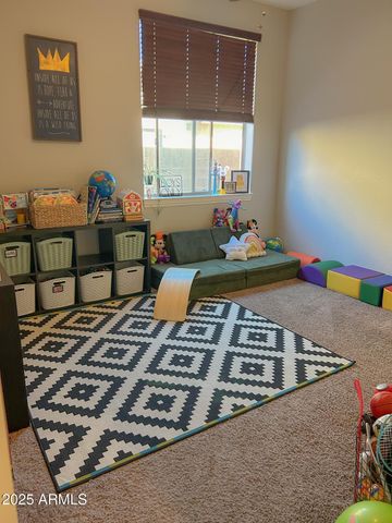 4450 S RIO Drive, Chandler, AZ 85249