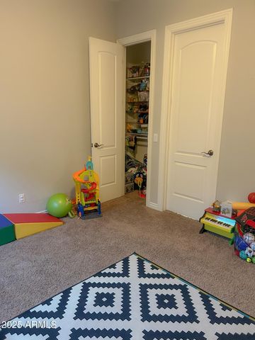 4450 S RIO Drive, Chandler, AZ 85249