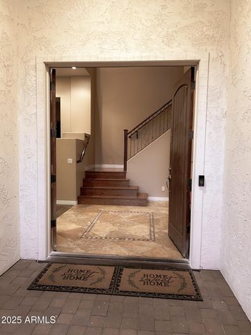 4450 S RIO Drive, Chandler, AZ 85249