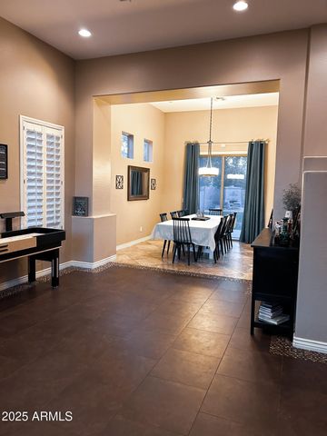 4450 S RIO Drive, Chandler, AZ 85249